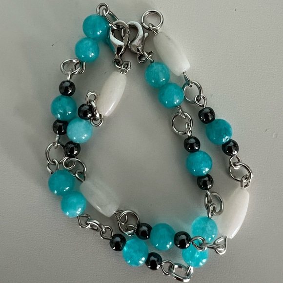 “New” Blue Slushy Gemstone Bracelet - Picture 4 of 5